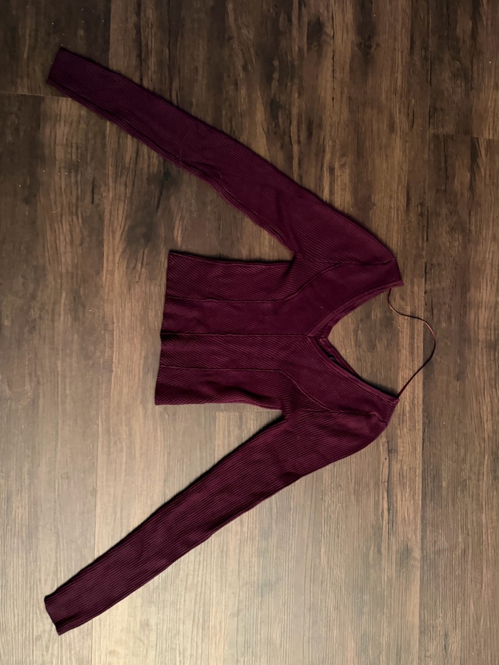 Burgundy Ribbed V-Neck Long Sleeve Top